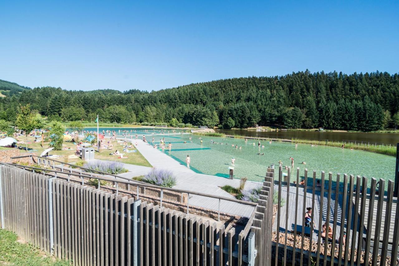 Camping Le Lac Des Sapins Cublize Eksteriør billede